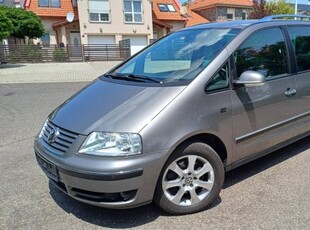 Volkswagen Sharan 2.0 PD TDI Freestyle - Friss...