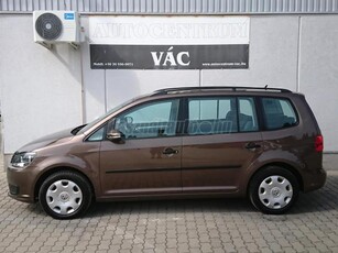 VOLKSWAGEN TOURAN 1.2 TSI Trendline 7 Személyes- 141000 Km