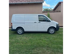 VOLKSWAGEN TRANSPORTER T5 2.0 CR TDI 140 Le T 5.1