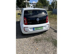 VOLKSWAGEN UP e-Up!