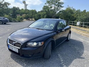 VOLVO C30 2.4 D [D5] Summum Geartronic