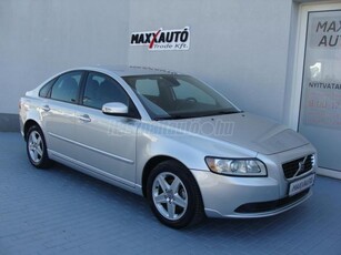 VOLVO S40 1.6 D Momentum 155.000 KM+TEMPOMAT+2 ZÓNÁS DIG.KLÍMA!