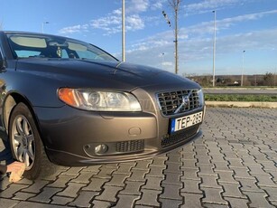 VOLVO S80 2.5 T Summum