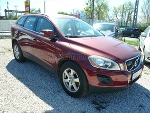 VOLVO XC60 2.4 D [D3] Summum Geartronic