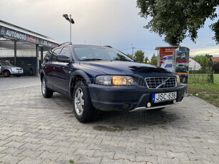 VOLVO XC70 2.5 T XC AWD