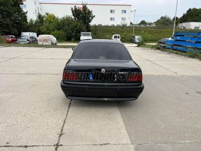 BMW 740i (Automata)