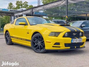 Ford Mustang Fastback 5.0 V8 GT Manuális