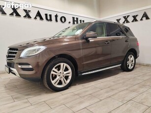 Mercedes-Benz ML 350 Bluetec (Automata) Magyaro...