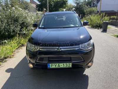 MITSUBISHI OUTLANDER 2.0 PHEV Intense Plus 4WD CVT