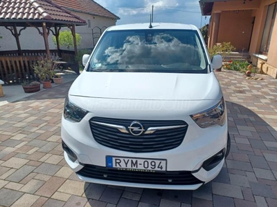 OPEL COMBO Life 1.5 CDTI Enjoy