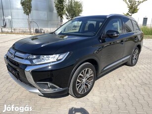 Mitsubishi Outlander 2.2 DI-D Invite 4WD Sérülé...