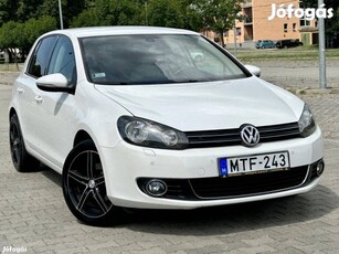 Volkswagen Golf VI 1.6 TDi Highline DSG