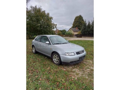 AUDI A3 1.6 Ambiente