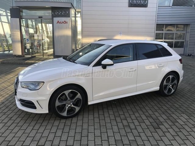 AUDI A3 Sportback 1.4 TFSI Attraction S-tronic e-tron Bose Hifi-Vonóhorog-Megkímélt Állapot-138300Km-LED-Sportülések