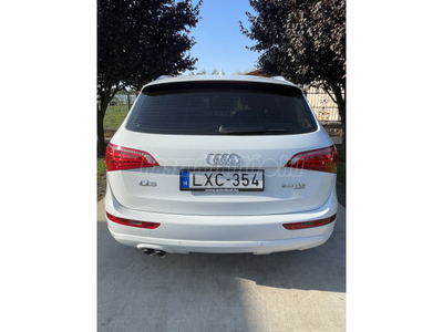 AUDI Q5 2.0 TDI DPF quattro EU5