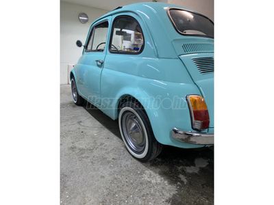 FIAT 500 kerek órás