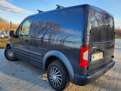 FORD CONNECT Transit200 1.8 TDCi SWB Trend E5 Vezetett szervizkönyv