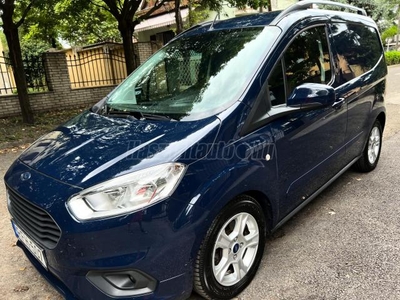 FORD COURIER Transit1.5 TDCi Limited SZALONÁLLAPOT ! MAGYAR ! NAVIGÁCIÓS KIJELZŐ ! ÜLÉSFŰTÉS ! GYÁRI ALUFELNIK !