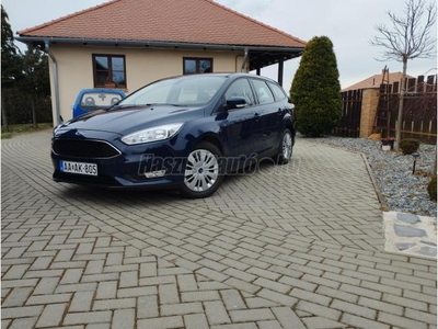 FORD FOCUS 1.0 EcoBoost '99g' Technology Vonóhorog