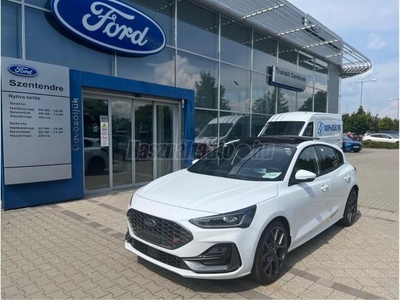 FORD FOCUS 2.3 EcoBoost ST RENDELJE MEG ÁLOM AUTÓJÁT! HÍVJON MOST!