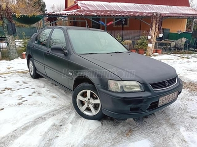 HONDA CIVIC 1.5i VTEC ABS+SRS+Klima