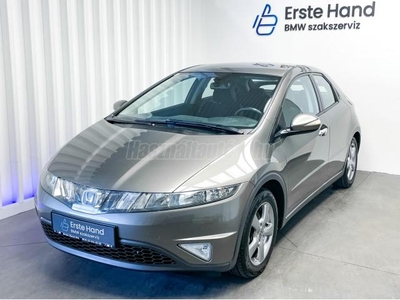 HONDA CIVIC 1.6 CTDi Lifestyle 'RADAR - NAVI - TEMPOMAT - SZERVIZKÖNYV - ÚJFÉKEK'