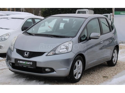 HONDA JAZZ 1.4 Elegance 57e km. Digitklíma. Alufelni