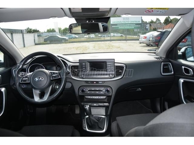 KIA CEE'D Ceed SW 1.6 CRDi HP Silver magyar.1tulaj.103ekm.vez szervizfüzet