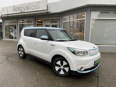 KIA SOUL EV CVT