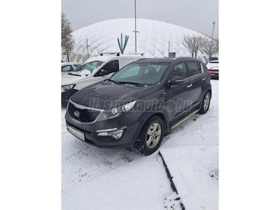 KIA SPORTAGE 2.0 CRDi LX Exclusive 4x4 6-szebeség Valtó 4x4 Vonóhorog 2.to