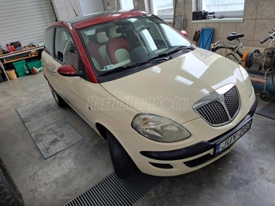 LANCIA YPSILON 1.3 JTD Argento (Automata)