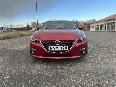 MAZDA 3 1.5 Attraction