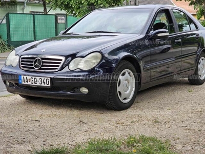 MERCEDES-BENZ C-OSZTÁLY C 200 Kompressor Classic