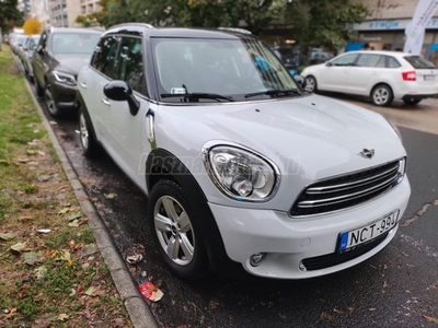 MINI COUNTRYMAN Cooper1.6 (Automata)