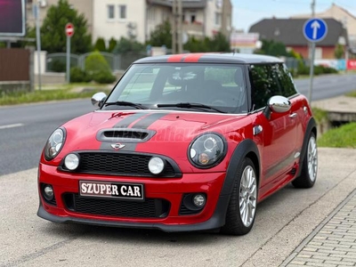 MINI MINI COOPER 1.6 S John Cooper Works World Championship Edition