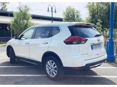 NISSAN X-TRAIL 1.7 dCi N-Connecta 4x4 Xtronic