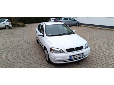 OPEL ASTRA G 1.4 16V Classic II 2005 2.TULAJTÓL JÉGHIDEG KLIMA SZERVÍZKÖNYV 2DB KULCS TÉLIGUMIKAL SZÉP ÁLLAPOTBA