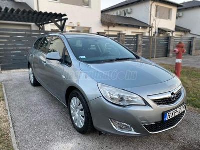 OPEL ASTRA J 1.7 CDTI Sport