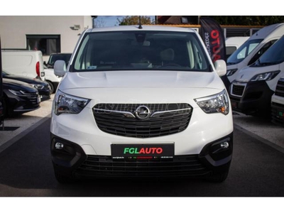 OPEL COMBO Cargo 1.5 DT L1H1 2.0t Enjoy Start&Stop SZERVIZKÖNYV. MAGYARORSZÁGI. MAGASAN FELSZERELT!!