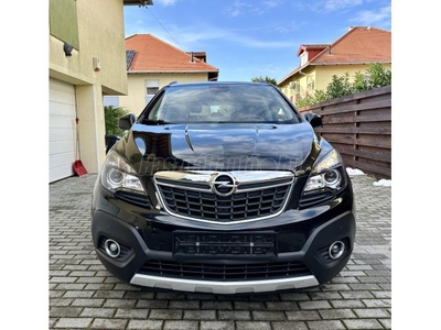 OPEL MOKKA 1.4 T Cosmo EURO6 Digit.Klíma/Xenon/Navi/19/Kerékpártartó/Szervizkönyv // 121.000 km //