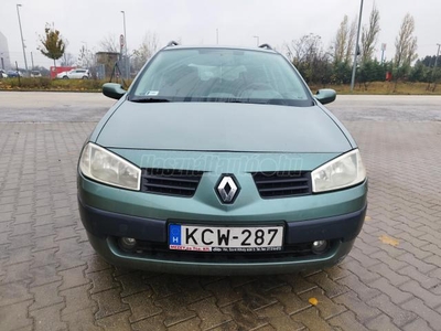 RENAULT MEGANE 1.6 16V Authentique Magyarországi autó 1 tulaj . 200ekm! Megkímélt és jó állapotban!