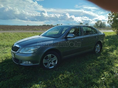 SKODA OCTAVIA 1.6 CR TDI Active DPF DSG