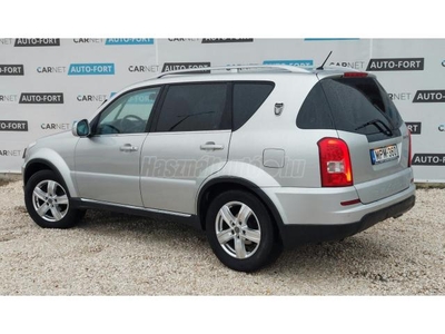 SSANGYONG REXTON 2.0 e-XDI DLX 4WD (Automata)