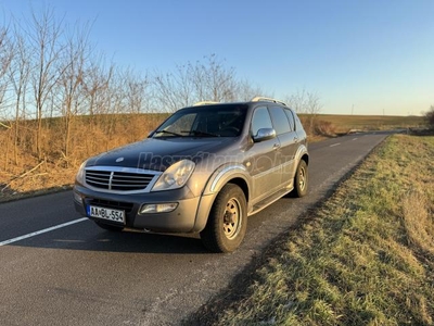 SSANGYONG REXTON 2.7 270 Xdi Premium (Automata)