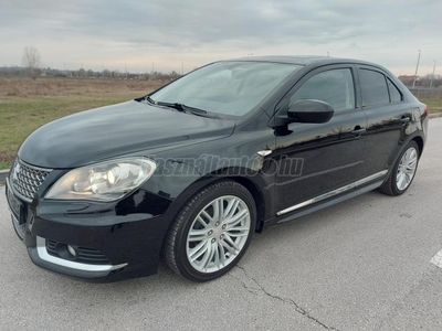 SUZUKI KIZASHI 2.4 SDLX CVT 4WD 132ekm! Igényes állapotban! Bőr belső! Igazolt km!