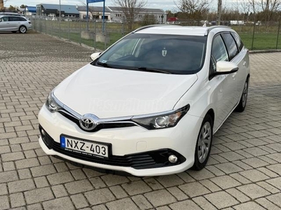 TOYOTA AURIS 1.6 D-4D Active Comfort Combi