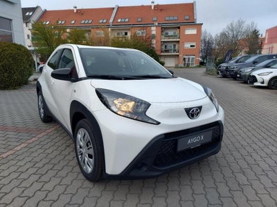 TOYOTA AYGO X 1.0 VVT-i Active AZONNALI KÉSZLETRŐL. AKÁR 4.9% THM. 3+2évExtracare