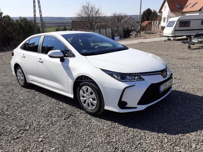 TOYOTA COROLLA Sedan 1.5 Active MAGYARORSZÁGI. ÁFÁS ÁR. 1. TULAJDONOS