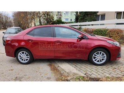 TOYOTA COROLLA Sedan 1.6 Active LED Trend+ Nyári és téli kerék szettel. TPMS szenzorral