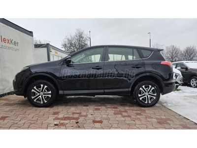 TOYOTA RAV 4 Rav4 2.0 Active EU6 4X4 Magyarországi!1 tulajdonostól!Szervizkönyves!+2 év garanciával!4 db téligarn